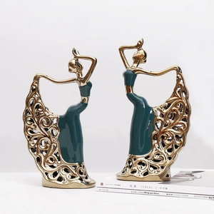 Nordic Light Luxury Peacock Dancer Ceramic Ornament Elegant Hollow Figurine Glazed Electroplated Art Statue For Home Living Room Office Decoration