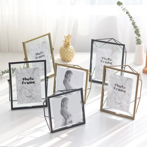 Nordic Geometric Metal Glass Photo Frame Modern Desktop Picture Holder Minimalist Home Ornament Display Stand