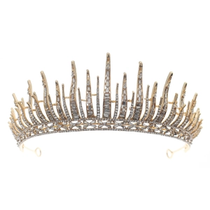 Elegant gold bridal crown with sparkling crystal spikes and intricate vintage diamond pattern