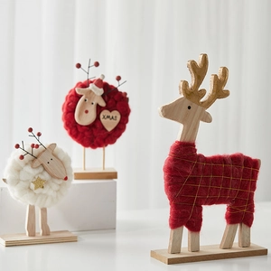 Nordic Christmas wooden reindeer ornaments with wool felt and engraved XMAS heart tags