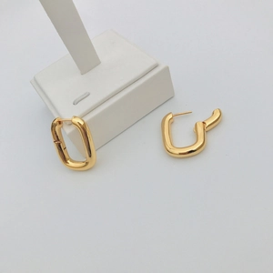 Elegant 925 sterling silver geometric oval hoop earrings in polished gold finish