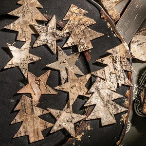 Natural Birch Bark Christmas Hanging Ornaments Reindeer Star Heart Christmas Tree Shapes Rustic Wood Ornaments For Holiday Party Decor