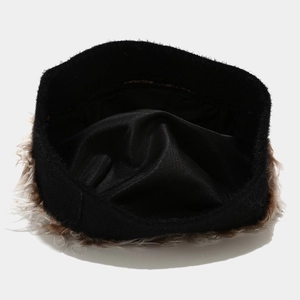 Bonnet camouflage avec perruque unisexe en peluche marron et doublure noire douce