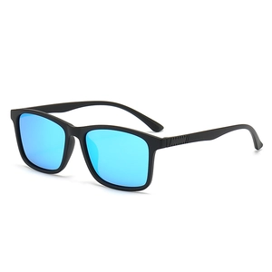 Lunettes de soleil polarisées homme monture carrée noir mat avec verres miroir bleus sport
