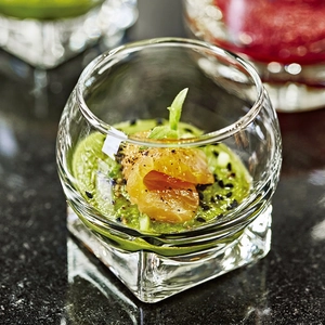 Creative glass pudding cup with thick square base and round bowl for desserts