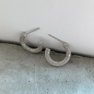 925 Sterling Silver Mini C Shaped Hoop Earrings For Women With Pave White Zircon Zirconia Minimalist Fashion Accessory
