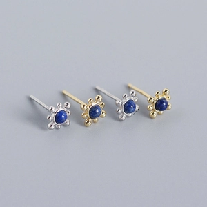 Macro shot of S925 silver lapis lazuli stud earrings with 6mm and 3mm size specs
