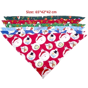 Detailed size chart 65x42x42 cm for Christmas themed cotton pet bandanas set
