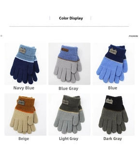 Six coloris de gants de cyclisme tricotés pour enfants avec étiquettes JUMP en cuir