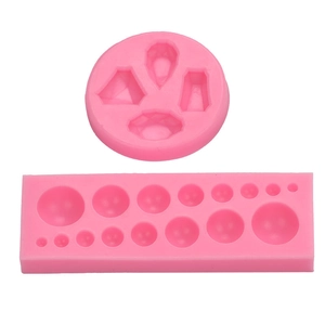 Moules en silicone rose pour gâteaux et chocolats en forme de pierres précieuses et sphères