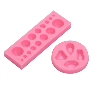 Kit de moules en silicone rose pour fondant avec formes de gemmes et de perles