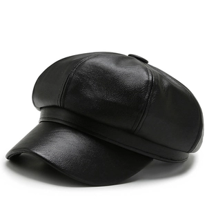 Casquette gavroche classique en similicuir noir au design octogonal et texture de qualité