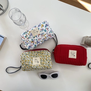 Borsa Per Trucco In Cotone Trapuntato E Velluto A Coste Floreale Astuccio Portatrucchi Da Viaggio Per Donne