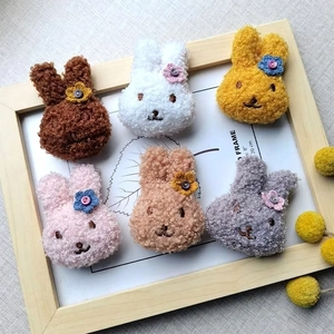 Süße Cartoon Plüsch Hase Brosche Teddy Samt Handgefertigte Blume Knopf Tier Dekoration DIY Handwerk Accessoire Für Mädchen