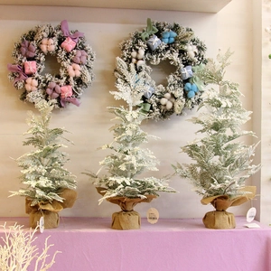 Flocked Mini Christmas Tree Artificial Snowflake Cypress Ornament With Burlap Base For Tabletop Holiday Decoration