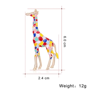 Colorful enamel giraffe brooch in gold finish with precise 6cm height measurement