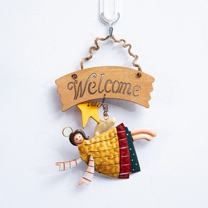 Angelo di Natale decorativo da appendere con scritta Welcome per porte e pareti