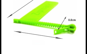 Fluorescerende groene rits bladwijzer met afmetingen 12,5 cm bij 10 cm weergegeven