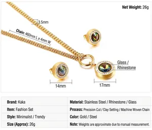 Detailansicht des goldenen Edelstahl-Schmucksets mit Größen- und Gewichtsangaben