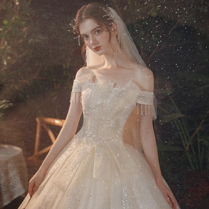 Robe De Mariée À Paillettes Épaules Dénudées Dentelle Broderie Tulle Robe De Mariée Style Mori Français Longueur Sol