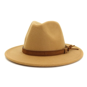 Klassischer khakifarbener Wollfedora mit breiter Krempe und dunkelbraunem Lederband