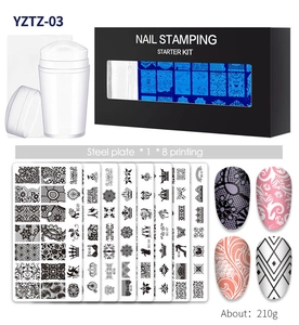 Detailansicht des Nagel-Stempel-Starter-Sets mit 8 Stahlplatten, Stempel und Schaber-Tools