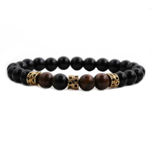 Tiger eye and black onyx beaded bracelet for men with golden diamond spacers
