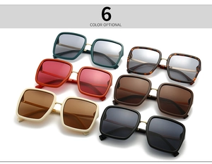 Detailed display of six color options for square oversized retro fashion sunglasses
