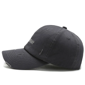 Casquette baseball grise délavée en coton avec broderie Saturday et style vintage usé
