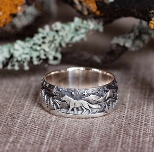 Retro wolf ring with forest and mountain relief on antique silver band for men and women