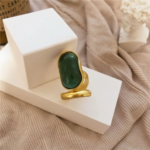 French vintage 925 silver ring with oval emerald gemstone and gold matte finish