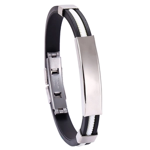 Bracelet homme en silicone noir avec plaque gravable en acier inoxydable argenté