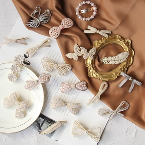 Elegant Hair Clips Alloy Rhinestone Faux Artificial Pearl Spring Clip For Women Korean Style Bow Floral Hair Accessories