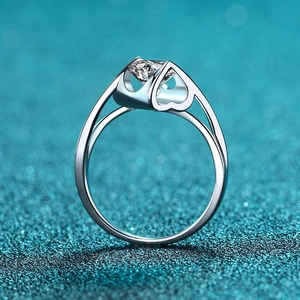 S925 sterling silver ring with 1 carat moissanite and heart shaped hollow setting