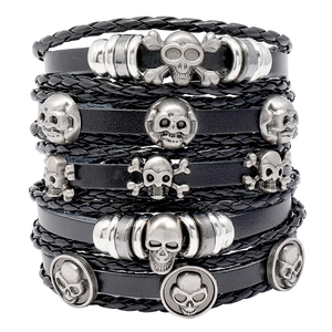 Men Women Punk Leather Bracelet Skull Head Alloy Charm Multi Layer Braided Wristband Gothic Retro Jewelry Halloween Gift Black