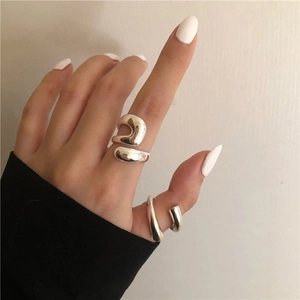 Vintage Silberringe-Set für Damen im geometrischen Punk-Stil mit offenem Design