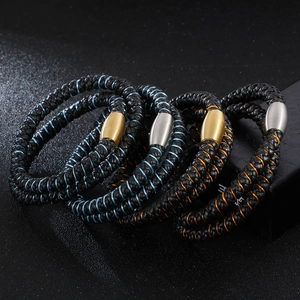 Bracelet pour homme en cuir tressé avec fermoir magnétique en acier inoxydable noir et orange