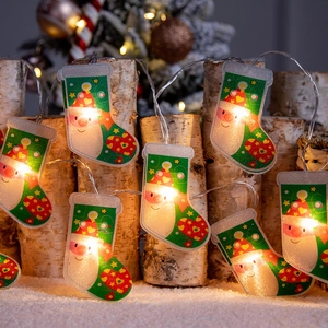 Guirlande lumineuse LED en forme de chaussettes de Noël avec motif Père Noël pour la déco