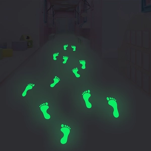 Adesivi per pavimenti con impronte luminose per corridoi con luce verde neon