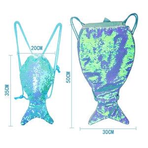 Size comparison for mermaid sequin backpacks in 20x35cm and 30x50cm dimensions