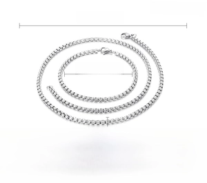 Detail view of 3.5mm stainless steel box chain necklace and bracelet jewelry set