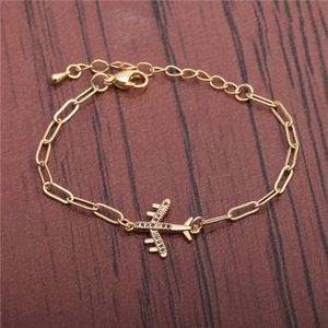 Bracelet HipHop doré avec pendentif avion, pierres zircons colorées et chaîne ovale
