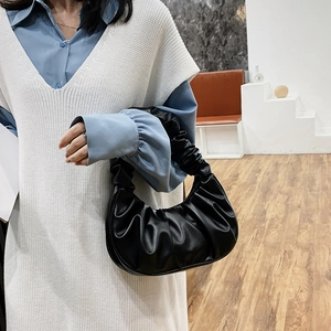 Minimalist black pleated cloud bag for women, chic crescent underarm shoulder handbag