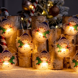 Guirlande Lumineuse LED De Noël À Piles PVC Bonhomme De Neige Père Noël Décoration Suspendue Intérieur Lumière Chaude