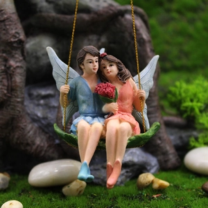 Fairy Couple Hanging Ornament Resin Leaf Swing Miniature Figurine Garden Decor Pastoral Style Home Decoration