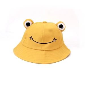 Cute yellow cotton frog bucket hat with 3D eyes and embroidered smile for kids