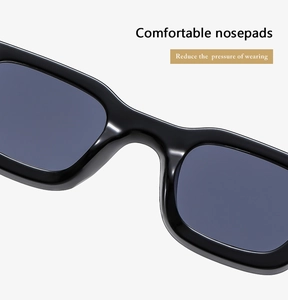 Detail of comfortable integrated nose pads on black square frame fashion sunglasses