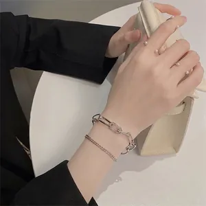 Bracciale a doppio strato in argento con strass e catena groumette per stile hip-hop