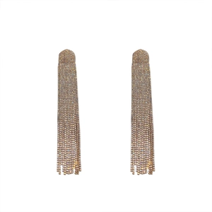 Élégantes boucles d'oreilles à pampilles dorées avec strass brillants au design long