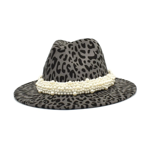 Chapeau Fedora léopard gris avec décoration de bande de perles pour femmes